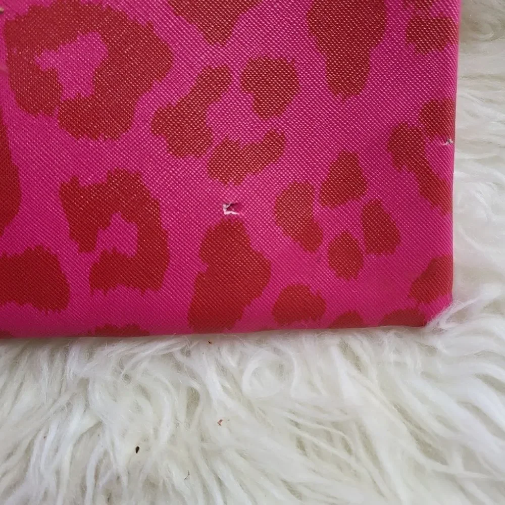 Ruby Cash Pink Red Boss Lady Makeup Cosmetics Case